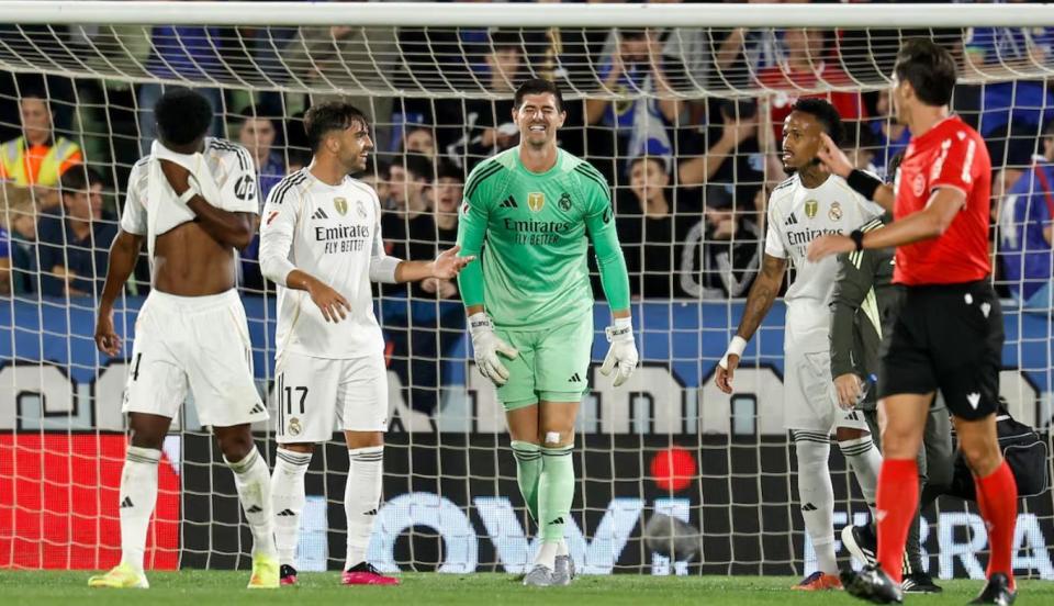 在高空球处, PzfMY