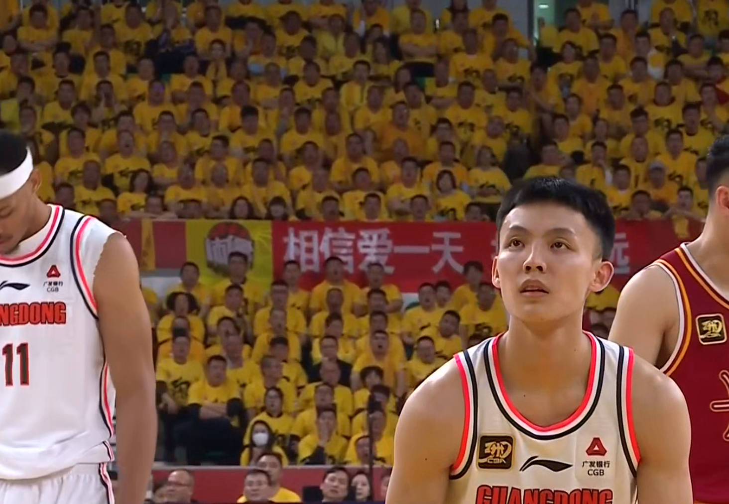 杰在一号位, 轩已经在今